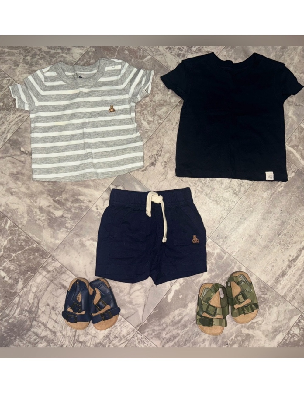 Baby Gap Boys 0-3M Clothing & Sandal Bundle 5 Piece Set